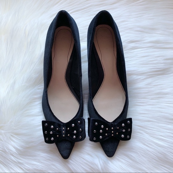 ZARA Velvet Heels - Picture 2 of 3